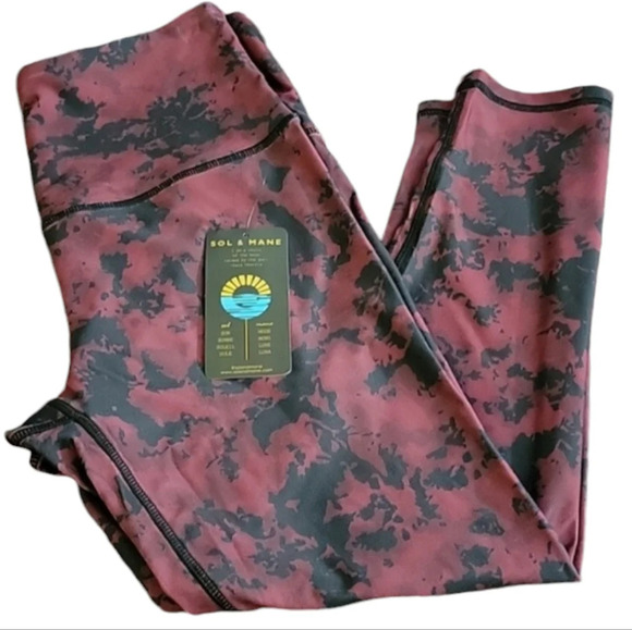 NWT Sol & Mane Workout Capri Leggings - Picture 1 of 5